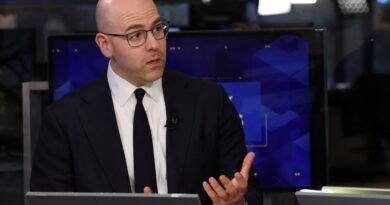 Fed Governor Miran says job losses in February add to the case for more interest rate cuts Fed Governor Miran says job losses in February add to the case for more interest rate cuts