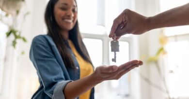 Single women first-time homebuyers’ income beats solo men Single women first-time homebuyers’ income beats solo men