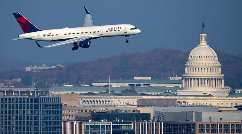 Delta suspends ‘specialty services’ perk for members of Congress, cites DHS shutdown