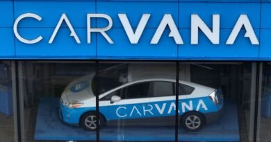 Carvana stock pops as used car retailer reports record first-quarter results