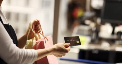 Credit card debt stands at $1.25 trillion