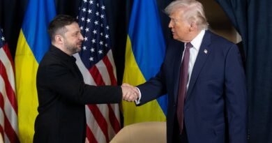 Putin, Zelenskyy speak with Trump by phone as drone strikes kill 2 in Russia and UK detains