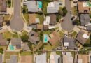 Sellers delisting homes at fastest pace since 2020