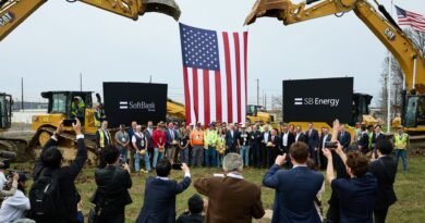 Tech companies would have to pay AI data center energy costs under bill moving in Congress