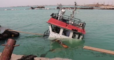 Houthi attack kills six in Red Sea; Trump slams Iran as hopes for Hormuz Strait deal dim