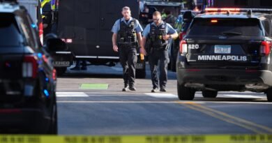 2 people were killed and suspect is dead in downtown Minneapolis shooting, hospital