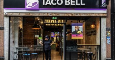 Pepsi renews contract with Taco Bell days after KFC switches to Coke in the U.S.