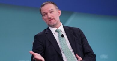 Trump trade chief Greer reports higher cash holdings as law firm pay topped $650K