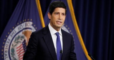Analysis: Everyone expects the Fed to hold rates in October. Kevin Warsh could surprise us Analysis: Everyone expects the Fed to hold rates in October. Kevin Warsh could surprise us
