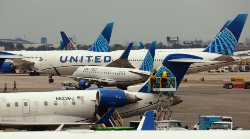 United Airlines is making it harder to reach its top frequent flyer status in 2027